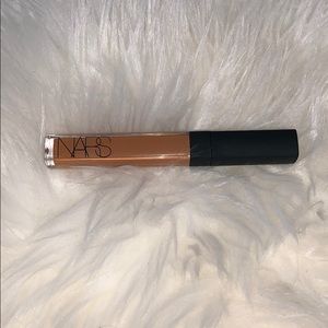 NARS radiant creamy concealer